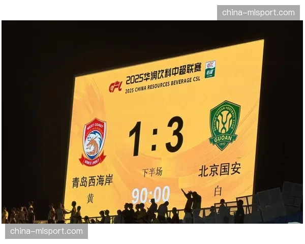 欧冠主题公园在伦敦揭幕，首日吸引超过两万名球迷参观