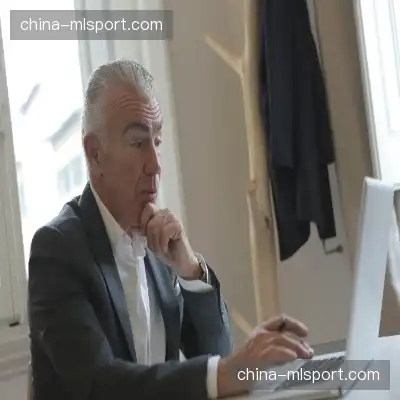 石班瑜